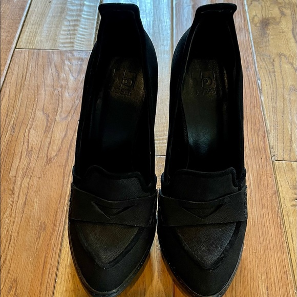 BEAUTIFUL, NEW, LEATHER HEELS! JOE’S JEANS BRAND - Picture 2 of 4